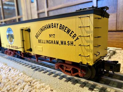 Bellingham Bay Beer 36' Reefer, Atlas Trains